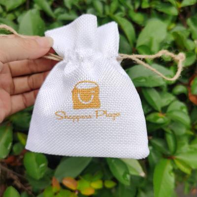 China Recyclable White Linen Even Gift Bags With Burlap Vintage Burlap Sack Makeup Jewelry Packaging Pouches 8x10cm 9x12cm for sale