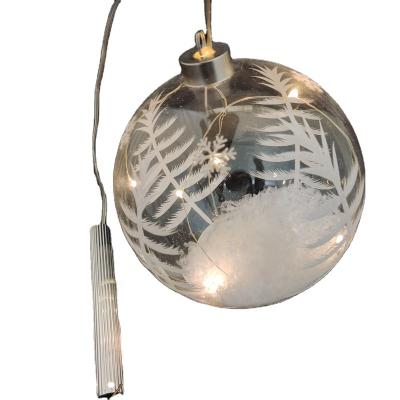 China Christamas Home Decorating Christmas Lead Glass Ball with 2 AAA Battery Control for sale