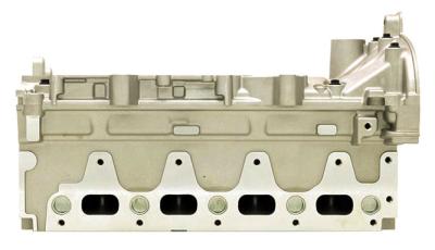 China RENAULT L90 K4M K4J Aluminum Cylinder Head 7700600530 7701471364 7701474361 7701475914 8200197911 1.6L 16V for sale