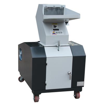 China High Quality Mini Plastic Bottle Shredder Factory Mini Plastic Crusher Plastic Granulator Price List for sale