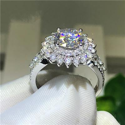 China CLASSIC Luxury Wedding Women's Ring Copper Plated Platinum Zircon Ring Light for sale