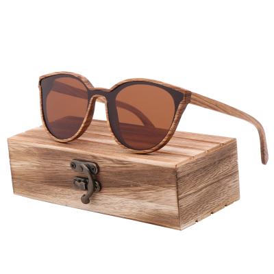 China 100% UV Protection Zebra Frame Wood Handcrafted Sunglasses Fashionable Sunglasses 400 Polarized Eyewear In Stock for sale