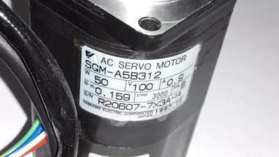 China SGM-A5B312 Yaskawa 50w Power Electronic Torque PLC Servo Motor for sale