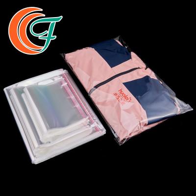 China Custom Clear Plastic Shirt Bag Clear And Self Sealing Adhesive OPP Plastic Poly Bags zu verkaufen