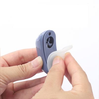 China Electronic Nose Clip Stopper Snoring Equipment Sleepmi Health Anti Snoring Nasal Strip ZHQ-008 for sale