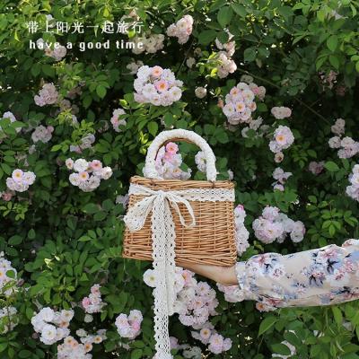 China 2021 High Quality New Fashion Designer Style Straw Handbags Beach Wood Women's Summer Bag Purses Wooden Handbags for sale