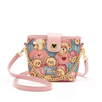 China Fashion New Design High Quality Metal Buckle Bear Lock Jacquard Canvas Tote Bag Versatile Cartoon Bear Gold Chain Handbag for sale