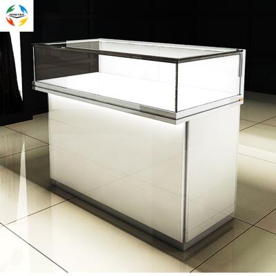 China Tempered Glass Led Light Jewelry Showcase Luxury Lockable Tempered Glass And Aluminum Profile Perfume Display Showcase for sale