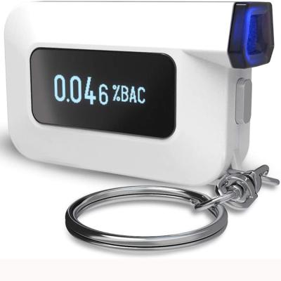 China Bactrack Professional-grade C8 Personal Accuracy Breathalyzer for sale