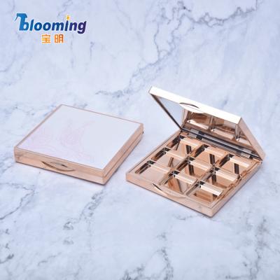 China Big Empty Plastic Cheap Large Empty Recycled Materials Luxury Brand Eyeshadow Case for sale