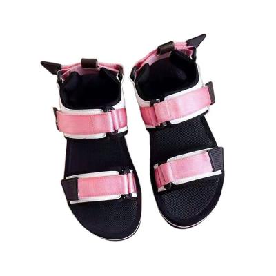 China Fashion Trend OEM Summer Casual Soft Unique Women's Beach Sneakers Outdoor Flat Open Toe Sandals for sale