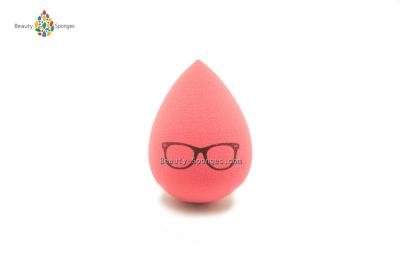 China Silk Screen Foundation Blending Sponge , Egg Shaped Foundation Sponge Unrestrained Making for sale