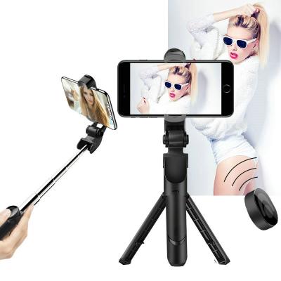 China Foldable Extendable Tripod Stick Phone Stand Smartphone Universal Mobile Camera Accessories Foldable Selfie Stick For iPhone for sale