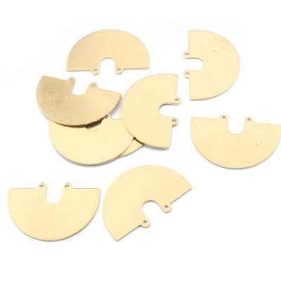 China FASHIONABLE Wholesale Findings Raw Brass Semicircle Charms Pendant For Hanging Earring Jewelry Accessories Dropshipping for sale