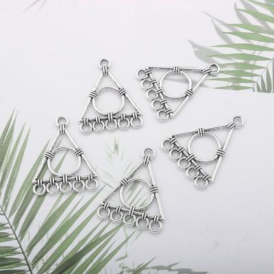 China FASHIONABLE Wholesale Zinc Alloy Connectors Triangle Earrings Connector Charms Silver Color Dangle Earrings Jewelry Findings Accessories for sale