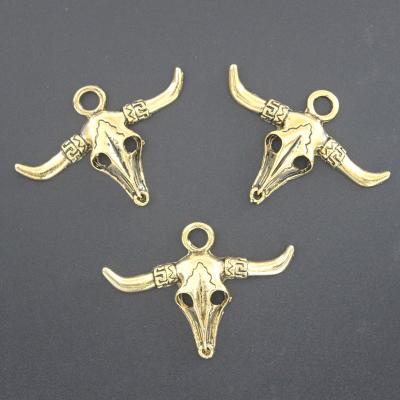 China FASHIONABLE Wholesale Antique Gold Head Bull Bull Skull Charms Pendants Beads For DIY Necklace Jewelry Making Findings for sale