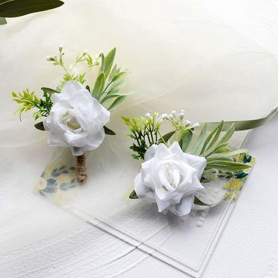 China Forest Wedding Aftificial Cream White Rose Silk Wrist Flower Groom Best Man Wedding Realistic Bride Bridesmaid Corsage for sale