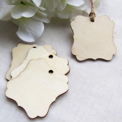 China Can use for Wooden Gift Plain Hang Tags Rustic Wedding Card Wish Tree Favors 6.0*5.3cm Wooden Gift Tags With Jute Twine for sale