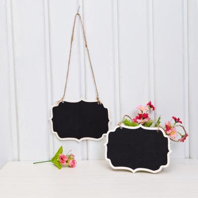 China Party Sign 17*12cm Mini Blackboard Wooden Cute Chalkboard with String Wedding Party Christmas Decoration Wedding Gift Voucher for sale