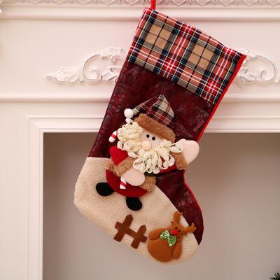 China Oversized Cute Christmas Plaid Plush Stocking Xmas Eve Christmas Decorations Stocking Xmas Gift Bag Decor for sale