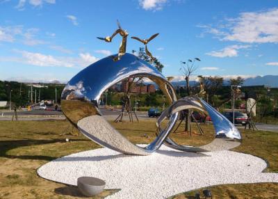 China Artistas altos al aire libre, extracto al aire libre de la escultura del metal de la escultura del metal de la hebilla en venta