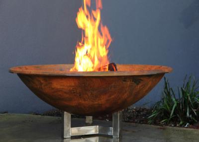 China Rusty Finish Corten Steel Fire Bowl , Round Steel Fire Pit Corrosion Stability for sale