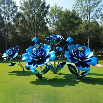 China Escultura de rosa de acero inoxidable para bodas y aniversarios en venta