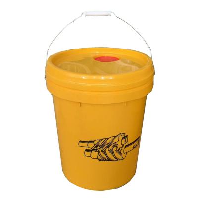 China Paint oil barrel 18L with a small lid that can be opened to pour oil strong and durable with plastic or metal handle for sale