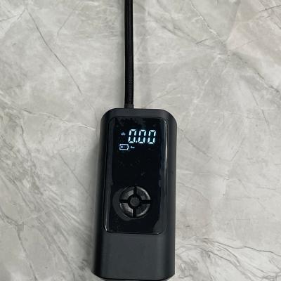 China Small 12V Emergency Light Digital DC Compressor Mini Portable Car Tire Auto Air Compressor Pump and Car Tire Inflator for sale