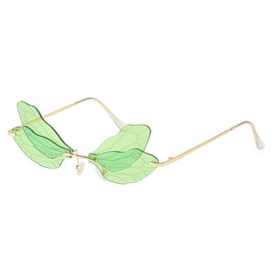 China Driving Travel Fshion Street Fashion Funny Butterfly Sunglasses In Running Shade Changes Color Butterfly Wings Sunglasses for sale