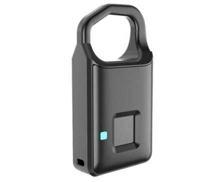 China Fast Shipping Gym Digital Fingerprint Padlock 10.4*10.4mm Anti-theft Waterproof Smart Square for sale