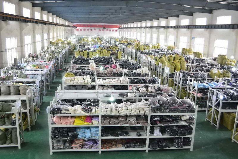 Verified China supplier - Yiwu Ruiqu Clothing Co., Ltd.