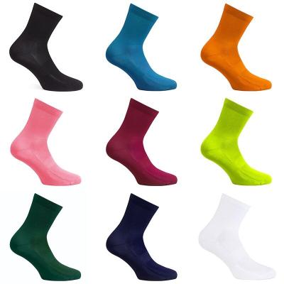 China Breathable outdoor cycling casual socks, men's and women's sports basketball socks, football running socks. for sale