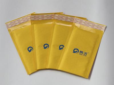 Chine adaptez l'annonce jaune de bulle de Papier d'emballage d'impression, avez amorti aux besoins du client les sacs de expédition d'affranchissement 165*200+40mm et 150*180+40mm à vendre