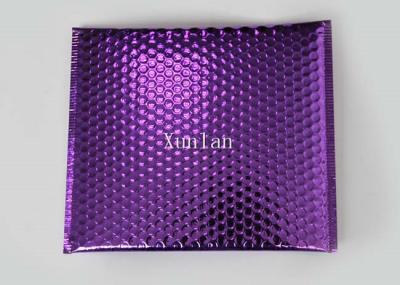 China Lightweight Metallic Bubble Mailers , Shock Resistance Bubble Mailer Envelope for sale