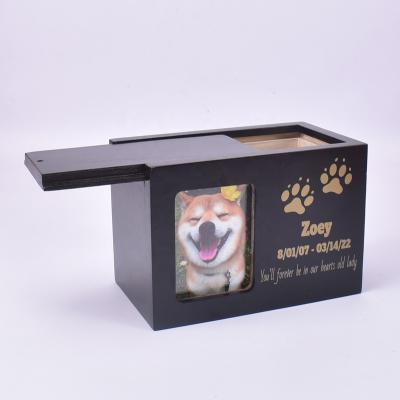 China 6.3X4.3X4.3in Custom Logo Paw Print Mini Wooden Keepsake Viable Cremation Urns For Pet Ashes With Photo Frame for sale