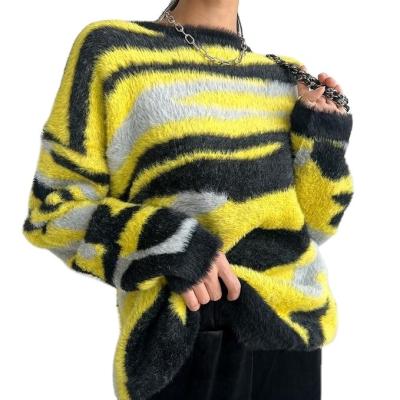 China Cropped Anti-Wrinkle Women's Pullover Ladies Sweater Tops Custom Knitted Jumper Yellow Fluffy Basket Weave Pullover for sale