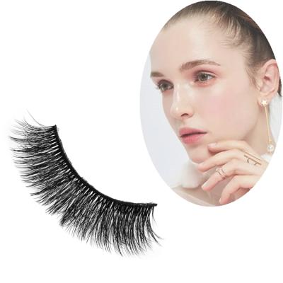 China 8D Crisscross Effect Natural Synthetic Eye Lashes With Custom Lash Packaging for sale