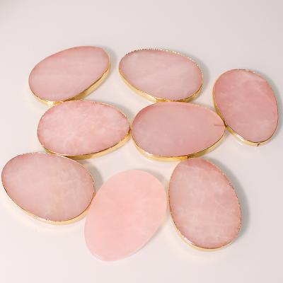 China Oval Heart Shaped Pink Rose Quartz Coasters Natural Gemstone Slice Home Occasional Decor With Gold Plated Rim Edge For Tableware Set Holder for sale