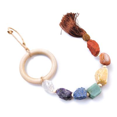 China Art Natural Folk Raw Tumbled Stone Car 7 Chakra Hanging Hanging Decoration Tassel Ornament Crystal Gemstone Handmade Rope Home for sale