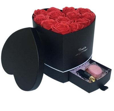 China 2018 Recyclable Cardboard Heart Shaped Black Gift Rose Hat Box Flower Box With Drawer for sale