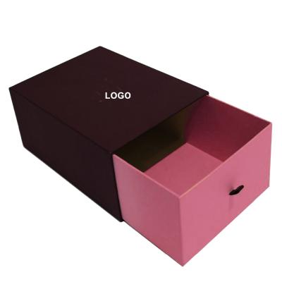 China Recyclable Unique Matte Black Paper Pull Out Hard Slip Box Weave Hair Extension Packaging for sale