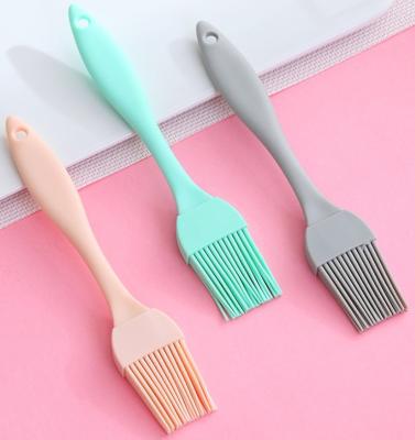 China Stored Baking Tools 18cm Detachable Silicone Brush Barbecill Brush Small Oil Brush Silicone Field DIY Cake Tool for sale