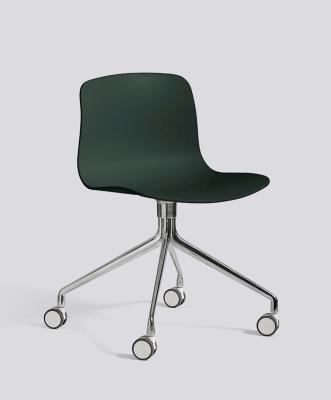 China Modern Conference Plastic Office Chair With Casters Custom Colors Comfortable Design for sale