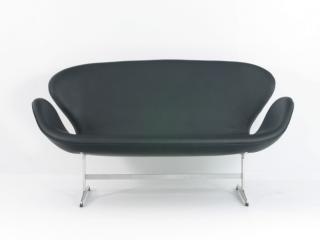 China Van het Modern Classic Dubbele Stijl 144 de Bankleer van Arne Jacobsen Swan * 66 * 78.5cm Te koop