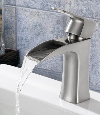 China Contemporary Style Sink Basin Mixer Taps Luxury Design For Kitchen / Bathroom for sale