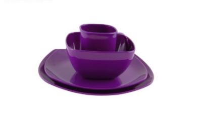 China Non - Flammable Melamine Picnicware Set Dishwasher Safe High Temp Tolerance for sale