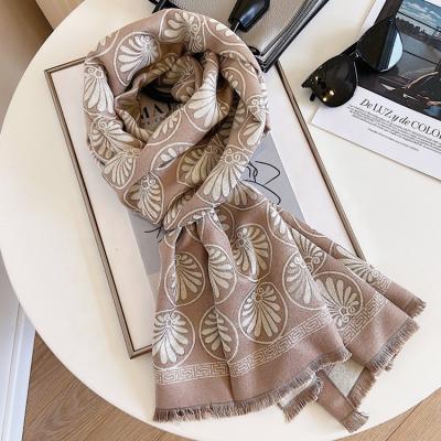 China Brand Winter Wear Luxury Warm Shawls Ladies Floral Jacquard Pashmina Pashmina Feeling Bufandas Mujer Scarves for sale