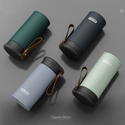 China 280/450ML Logo 280/450ML Tumbler Tumbler With Rope Car Students Cups Travel Flask Custom Stainless Drink Water Bottle Portable Vacuum Cup FUNN136 for sale