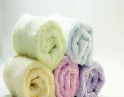 China Square 26*26cm（10''*10''）25g Natural Bamboo Fiber Soft Small Towel Multi-functional Towel for sale